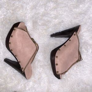 Yoki brand wooden heels. Sz 9 NWOT